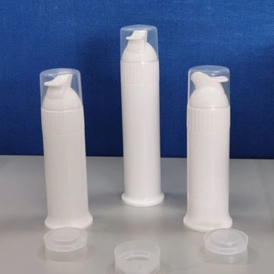 Bottle de pompe de dentifrice en plastique sans air en PP facile à utiliser Logo de couleur personnalisée Disponible 75 ml